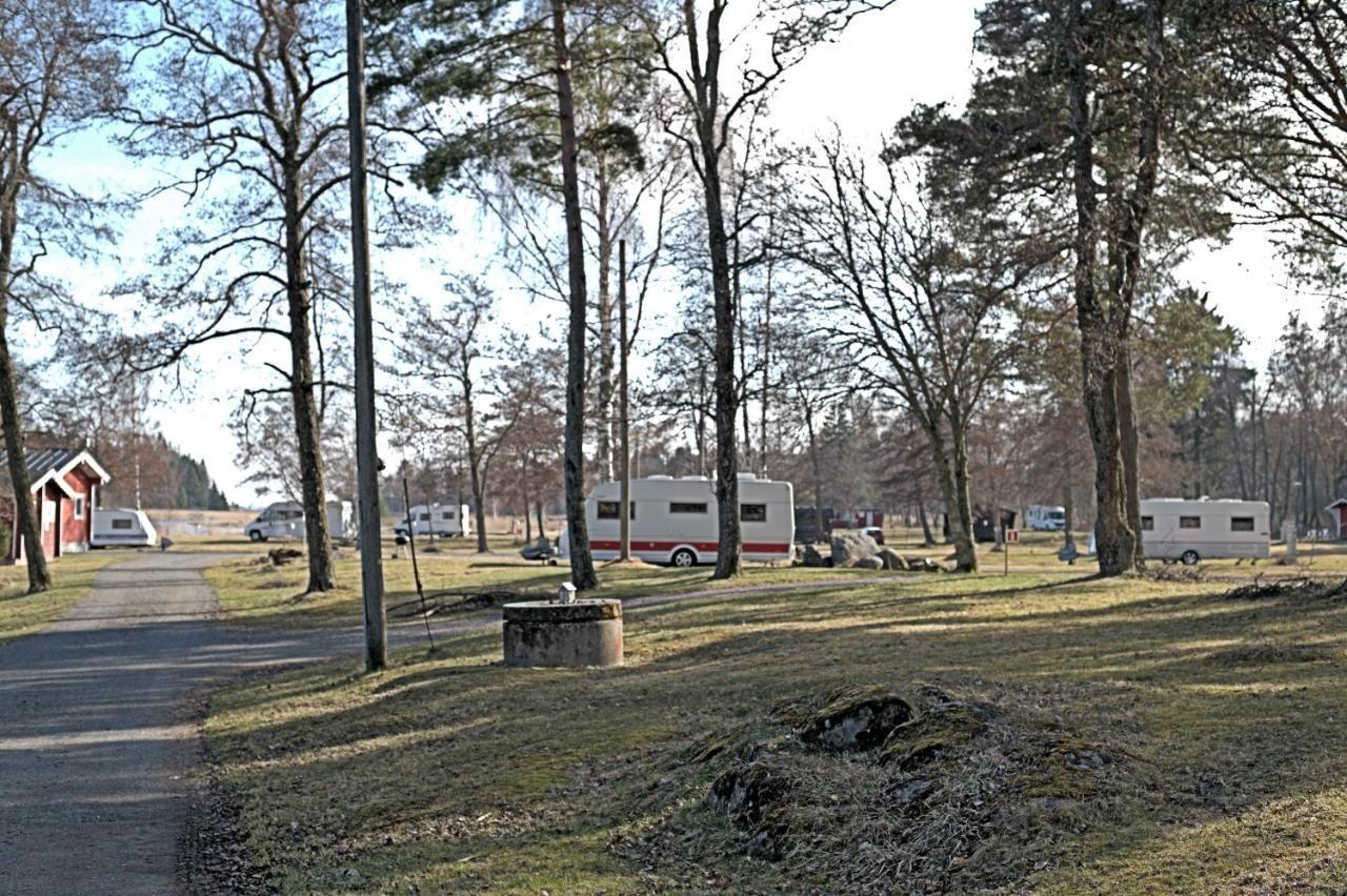 Pukinsaaren Camping クリスティーナンカウプンキ エクステリア 写真